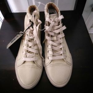 Frye Kira Distressed High Top Shoes Size 10